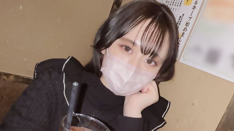 【祝】処女です!!まだキスも経験がない超貴重な女の子を撮り下ろし！【後編】いよいよ処女喪失！相手は小汚い50歳のオヤジ！！そして３P！最後に無許可で生中出し２